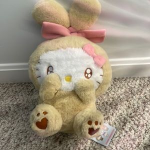 *Rare* hello kitty plush teary eyed